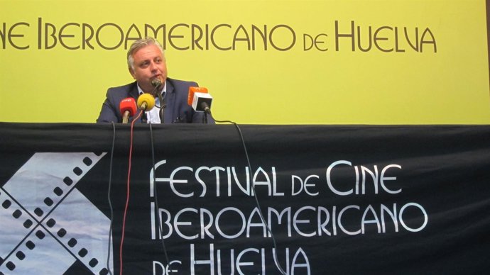 El director del  Festival Iberoamericano de Huelva, Pedro Castilla Arteta.