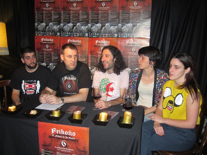 Organizadores de la sexta edición del 'Frikoño'