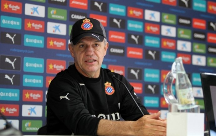 El entrenador del RCD Espanyol, Javier Aguirre