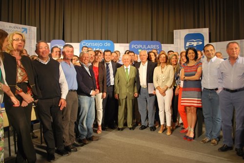 Grupo consejo alcaldes pp andalucia juanma moreno bendodo pp