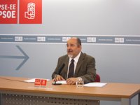 PSE critica que, frente a la crisis, Urkullu "se esconda para hacer una reunión soberanista con su homologo catalán"