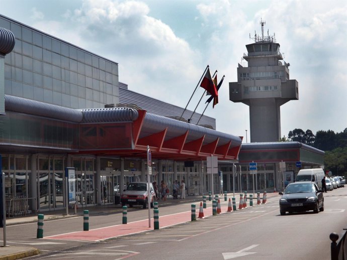 Aeropuerto De Santander