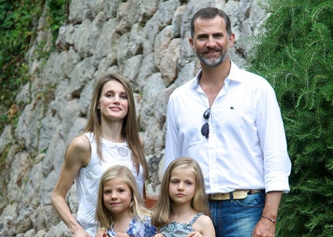 Los Príncipes de Asturias, una tarde en el museo con la familia materna