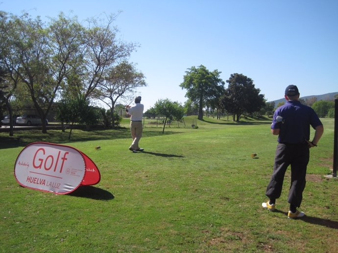 Golfista en el torneo 'Pasaporte Golf Huelva la Luz'.