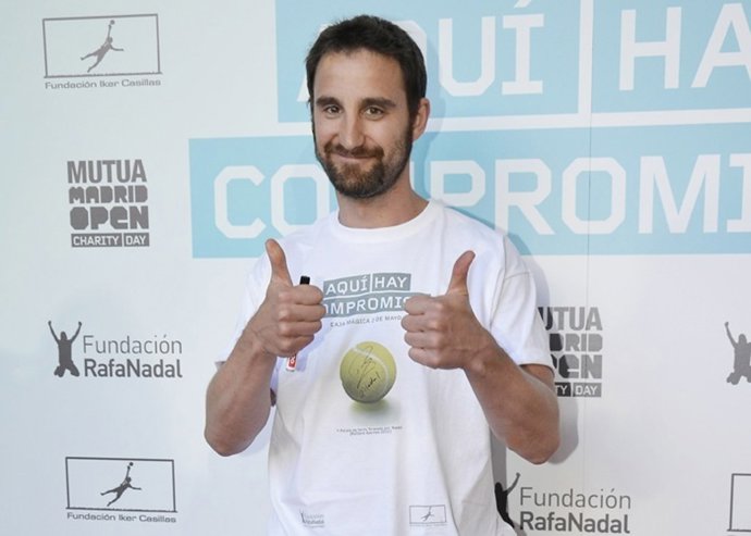 DANI ROVIRA SACA A BAILAR A SERENA WILLIAMS