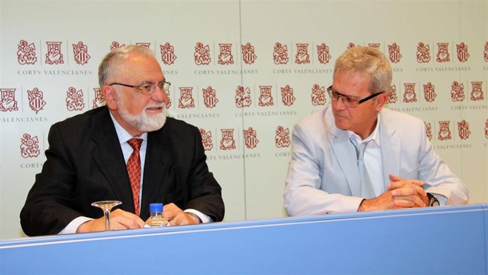 Inauguración del curso 'Parlamento y Gobierno después de la crisis'
