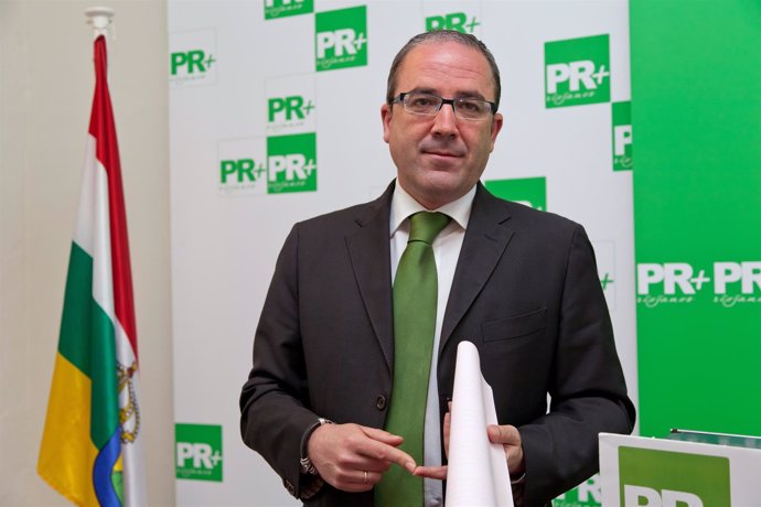El diputado del Partido Riojano Rubén Gil Trincado