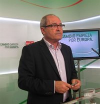 PSOE-A aconseja a Moreno más "seriedad" en su trabajo como líder de la oposición y que abandone "planes estrafalarios"