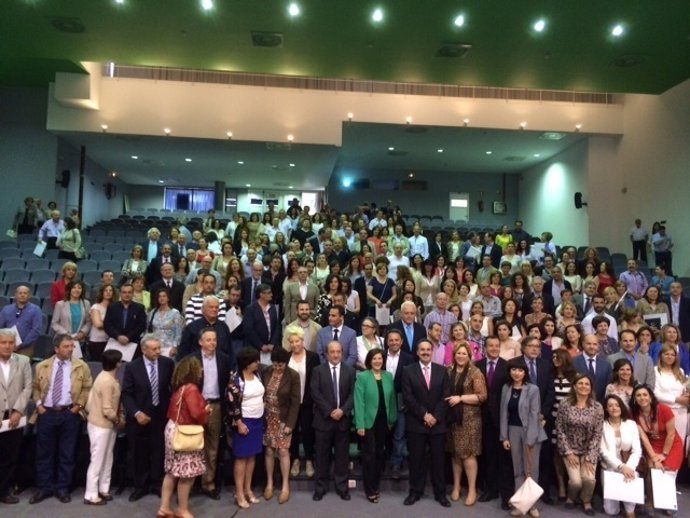 Acto entrega acreditaciones sanitarios en Málaga