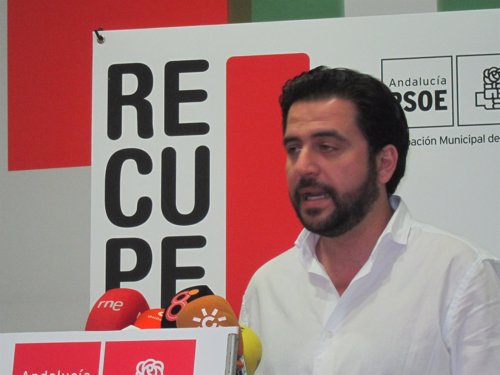 Fran González en rueda de prensa