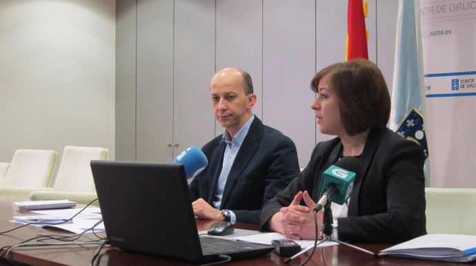 La secretaria xeral y subdirector de Igualdade, López Abella y Ramón Quiroga 
