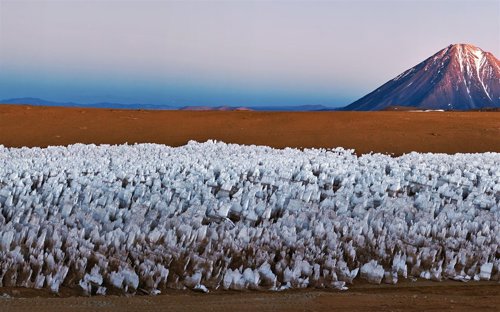 Penitentes de hielo, extraña formación natural
