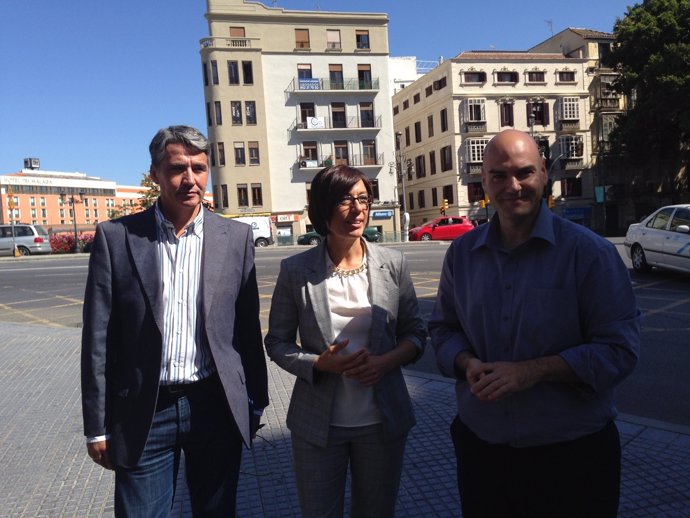 Concejales PSOE Málaga Manuel Hurtado, María Gámez y Sergio Brenes