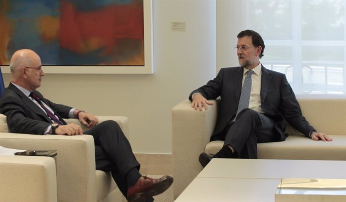 Rajoy Recibe A Duran En La Moncloa