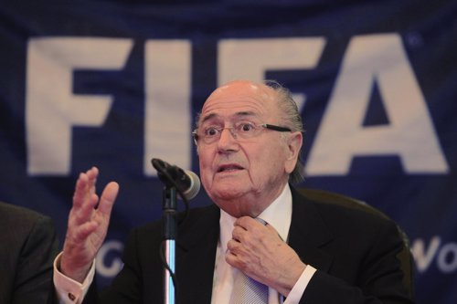 Blatter ha expresado su enojo por actos racistas en el fútbol