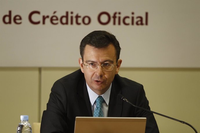 Román Escolano, Instituto de Crédito Oficial