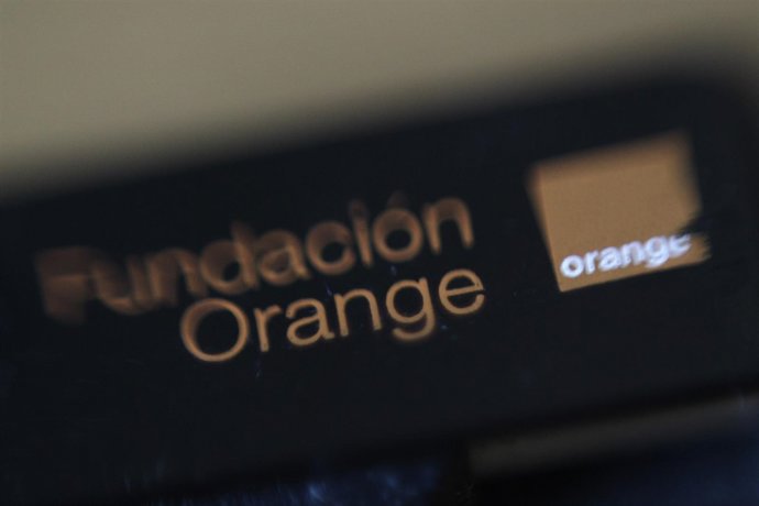 Teleoperadora ORANGE