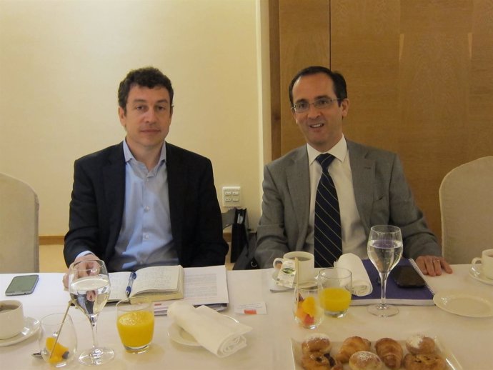 Julio Gómez  y Samuel Muñoz, directivos de Orange España