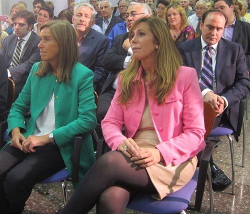 Ana Mato (ministra de Sanidad) y Alicia Sánchez-Camacho (PPC)