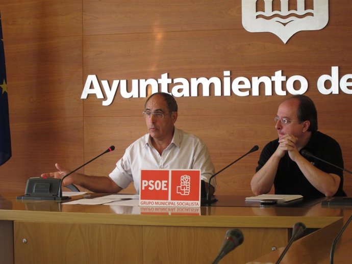 Dorado y Navajas, en rueda de prensa
