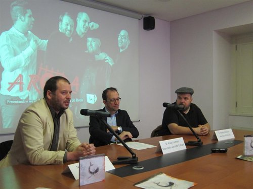 Prestación del nuevo disco de A Roda, un libro CD que repasa su trayectoria