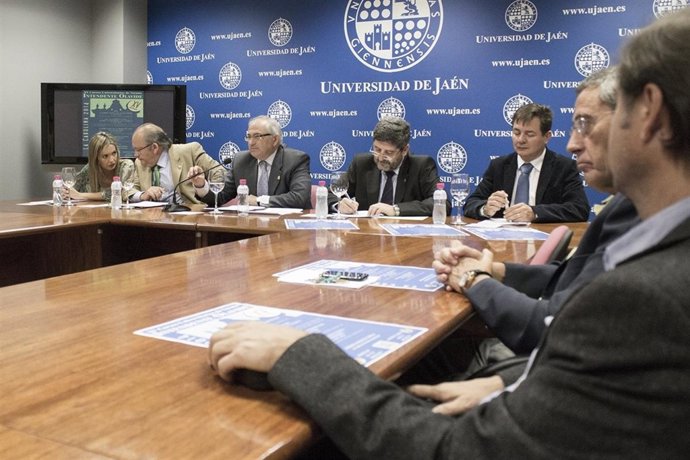 Presentación de los Cursos de Verano Intendente Olavide