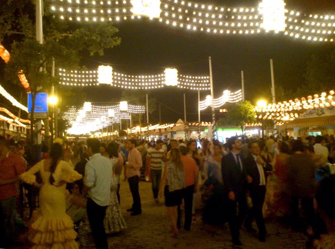 Una de las calles de la Feria de Abril de Sevilla