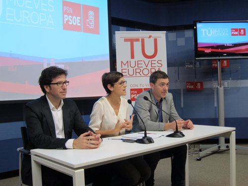 Moscoso, Chivite y Jiménez en el acto de inicio de la campaña del PSN