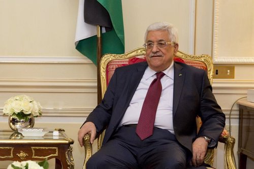 John Kerry se reúne en París con el Presidente Palestino Mahmoud Abbas