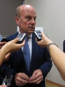 El conseller Buch valora los datos de creación de empresas.