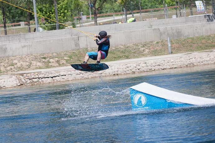 Exhibición de Cable Esquí