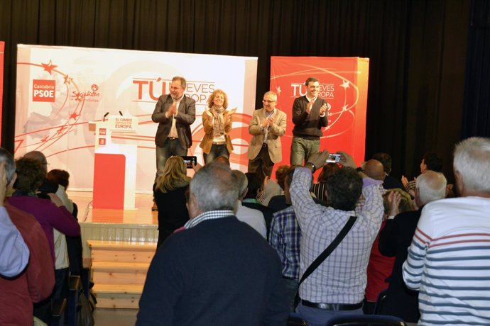 Mitín del PSOE en Camargo