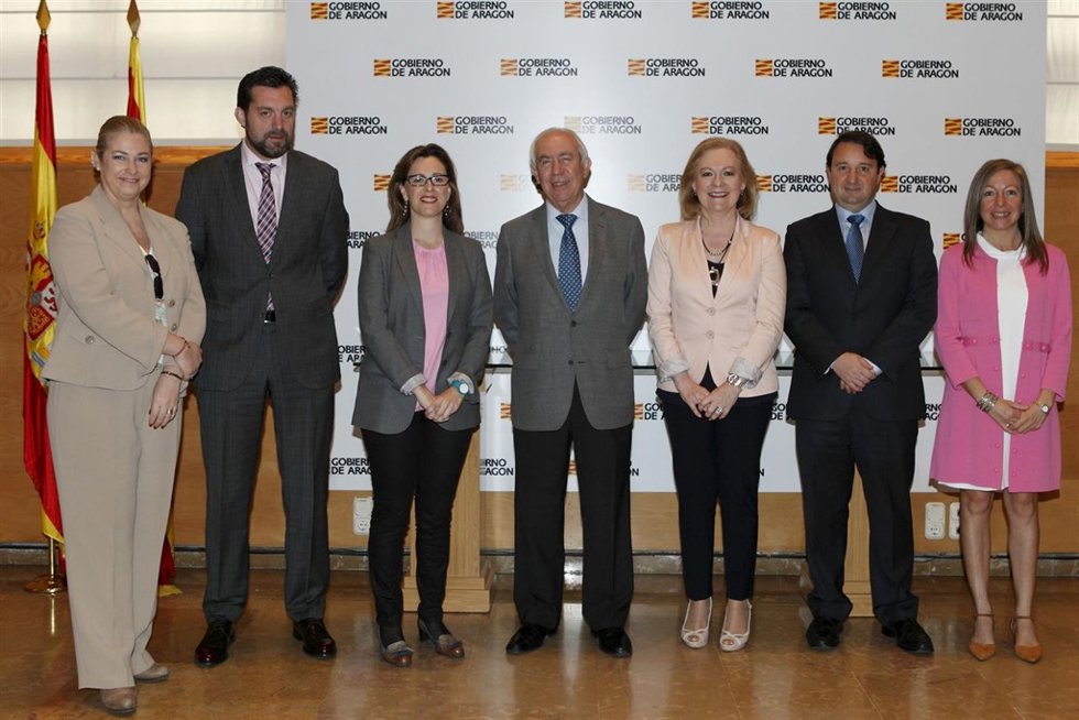 Reunión de Bono con representantes de la Asociación de Mujeres Empresarias.