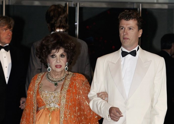 Javier Rigau asegura que Gina Lollobrigida ha sido manipulada
