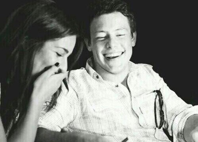 Leo Michele nunca olvidará a Cory Monteith: Le felicita y rinde homenaje