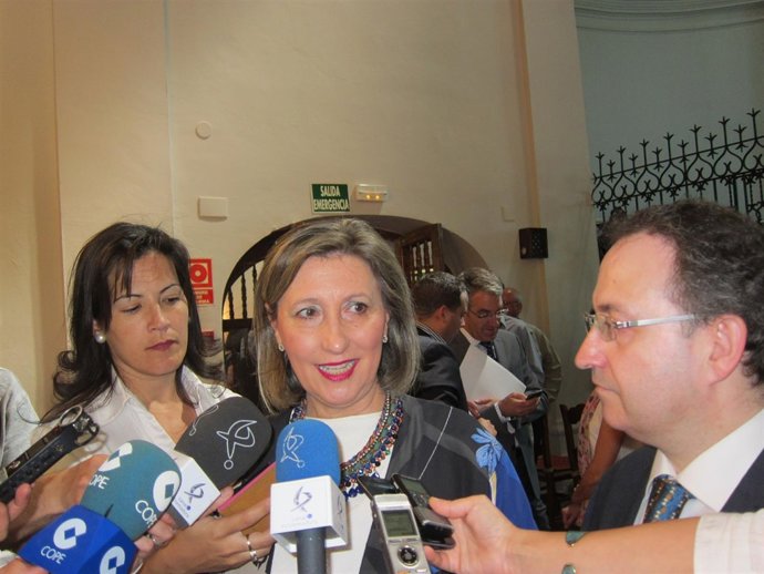 Trinidad Nogales y Jesús Cimarro