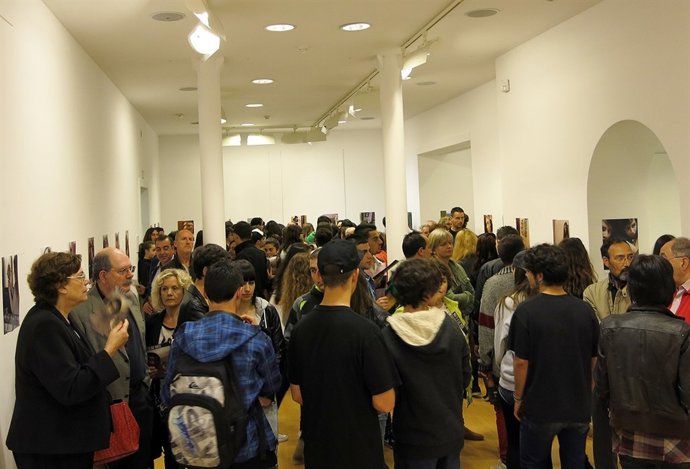 Inauguración de la exposición 'Nada es lo que parece' en el CN Foto