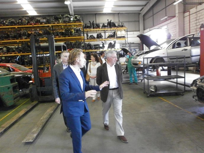 El candidato del PSdeG a la Eurocámara, José Blanco, visita Traveme