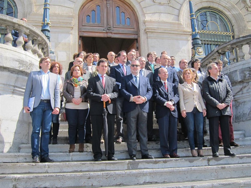 Concentración en el Ayuntamiento de Bilbao