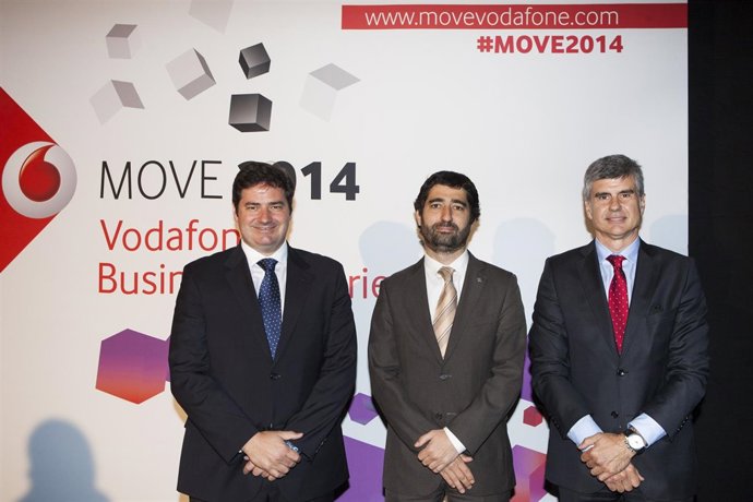 Andrés Vicente, Jordi Puigneró y Albert Buxadé