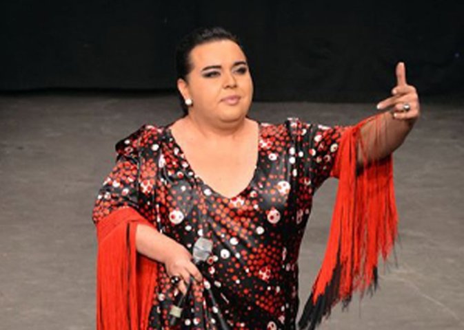 Falete da el gran salto: se someterá a una lipoescultura que cambiará su imagen 