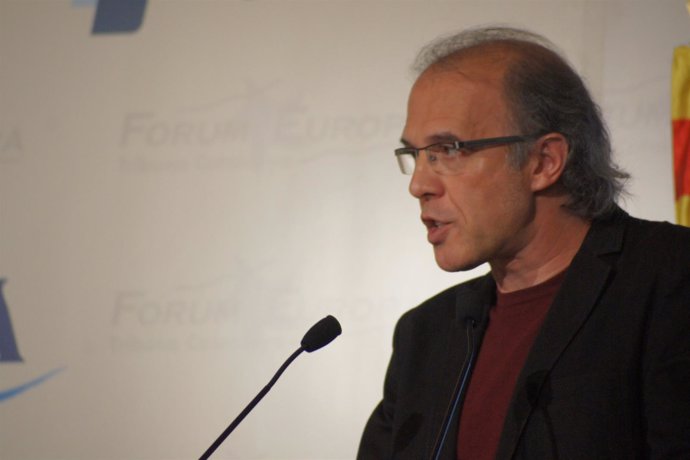 Ricard Gomà (ICV-EUiA) durante la conferencia