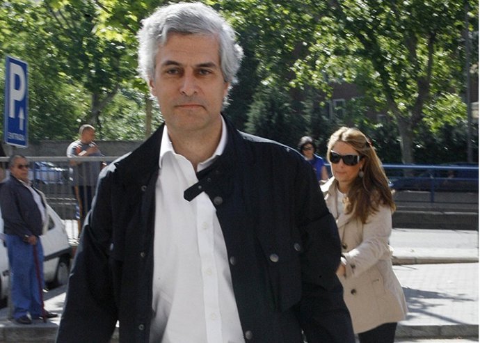 ADOLFO SUAREZ ILLANA