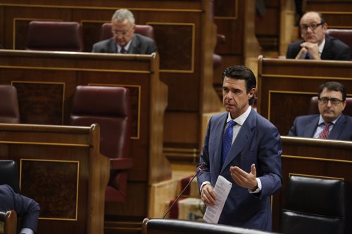 El ministro Soria en el Pleno del Congreso