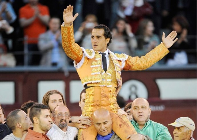 IVAN FANDIÑO SALE POR LA PUERTA GRANDE EN LA FERIA DE SAN ISIDRO