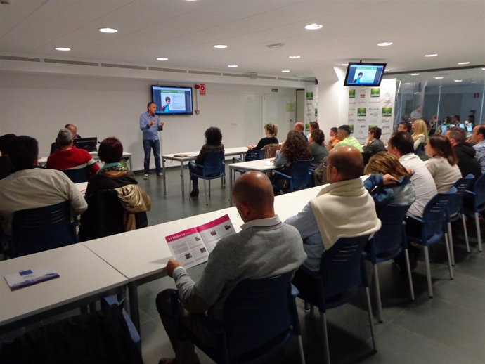 Presentación de los campamentos de inmersión lingüística