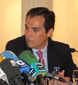 El alcalde de Córdoba, José Antonio Nieto