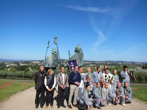Foto de grupo delegación japonesa de Tanabe y  Wakayama y Santiago