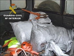 Material intervenido por la Guardia Civil