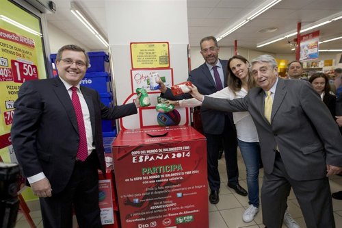 Ricardo Currás (Dia) y la FEB 